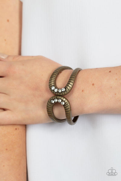 Paparazzi Accessories Desert Prosperity - Brass