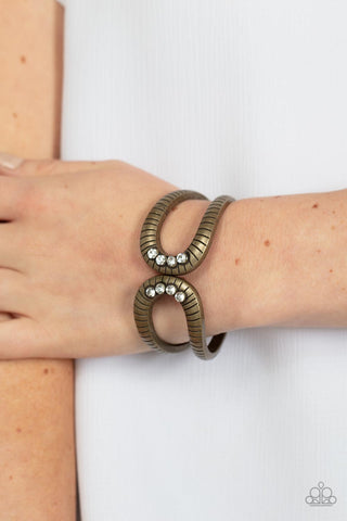 Paparazzi Accessories Desert Prosperity - Brass